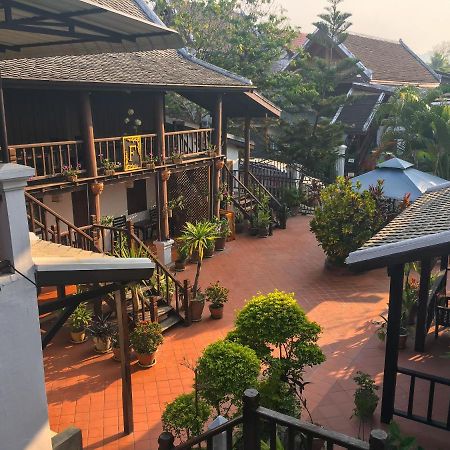 Mylaohome Guesthouse Luang Prabang Bagian luar foto