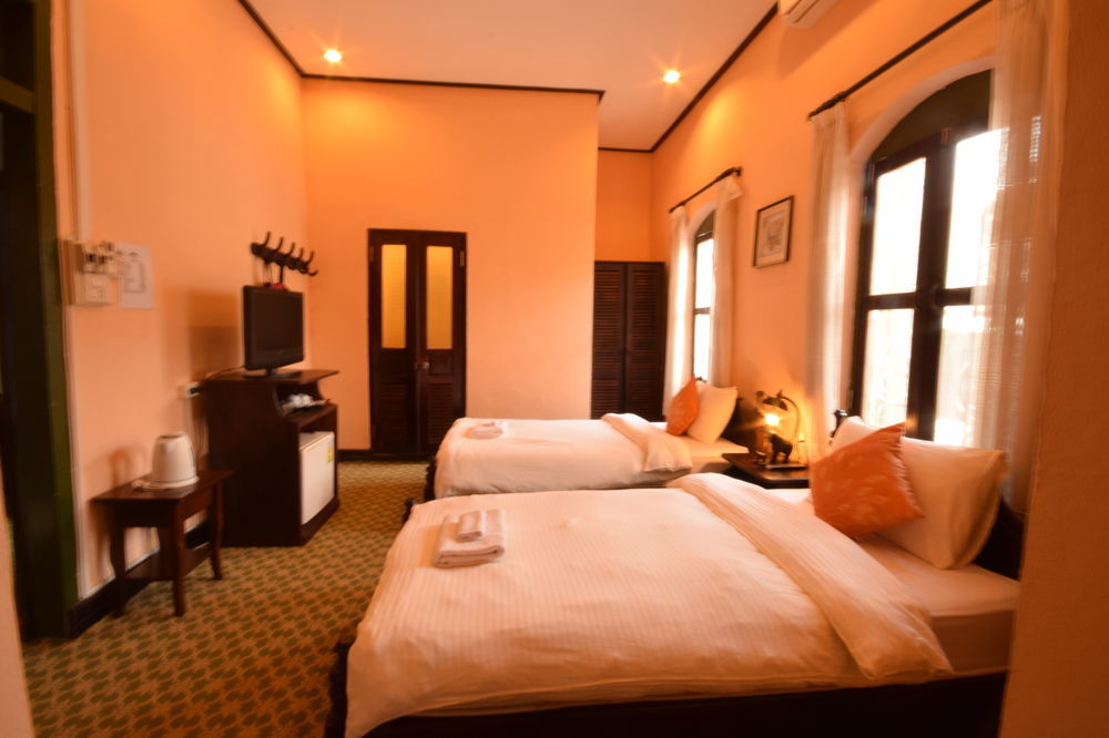 Mylaohome Guesthouse Luang Prabang Bagian luar foto