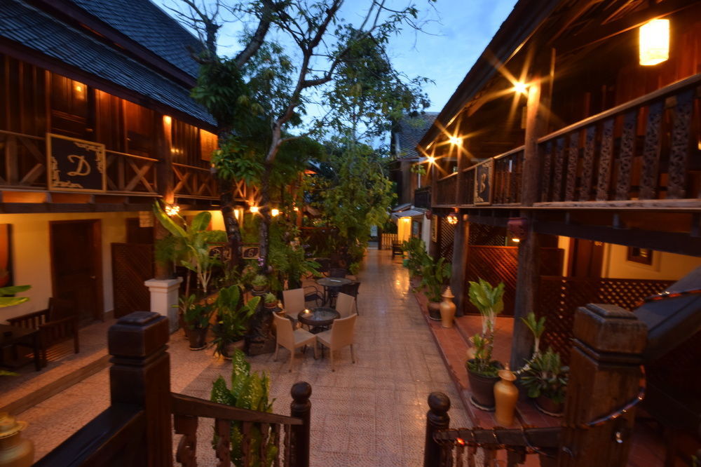 Mylaohome Guesthouse Luang Prabang Bagian luar foto